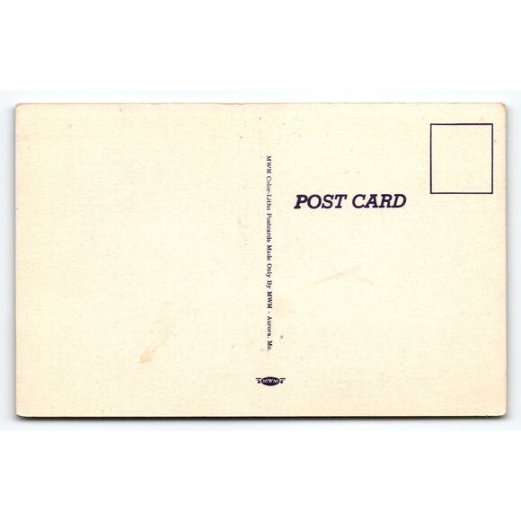 Vintage 1940s Linen Comic Postcard Farm Scene MWM Divided Back - Picture 2 of 2